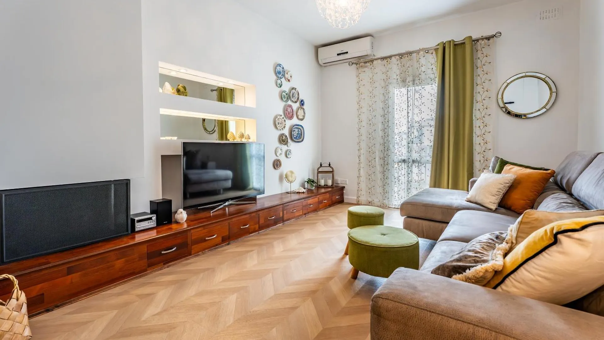 Prime Location 3Br Apartment With Stunning View By Arcobnb Sliema 0*,  Malta