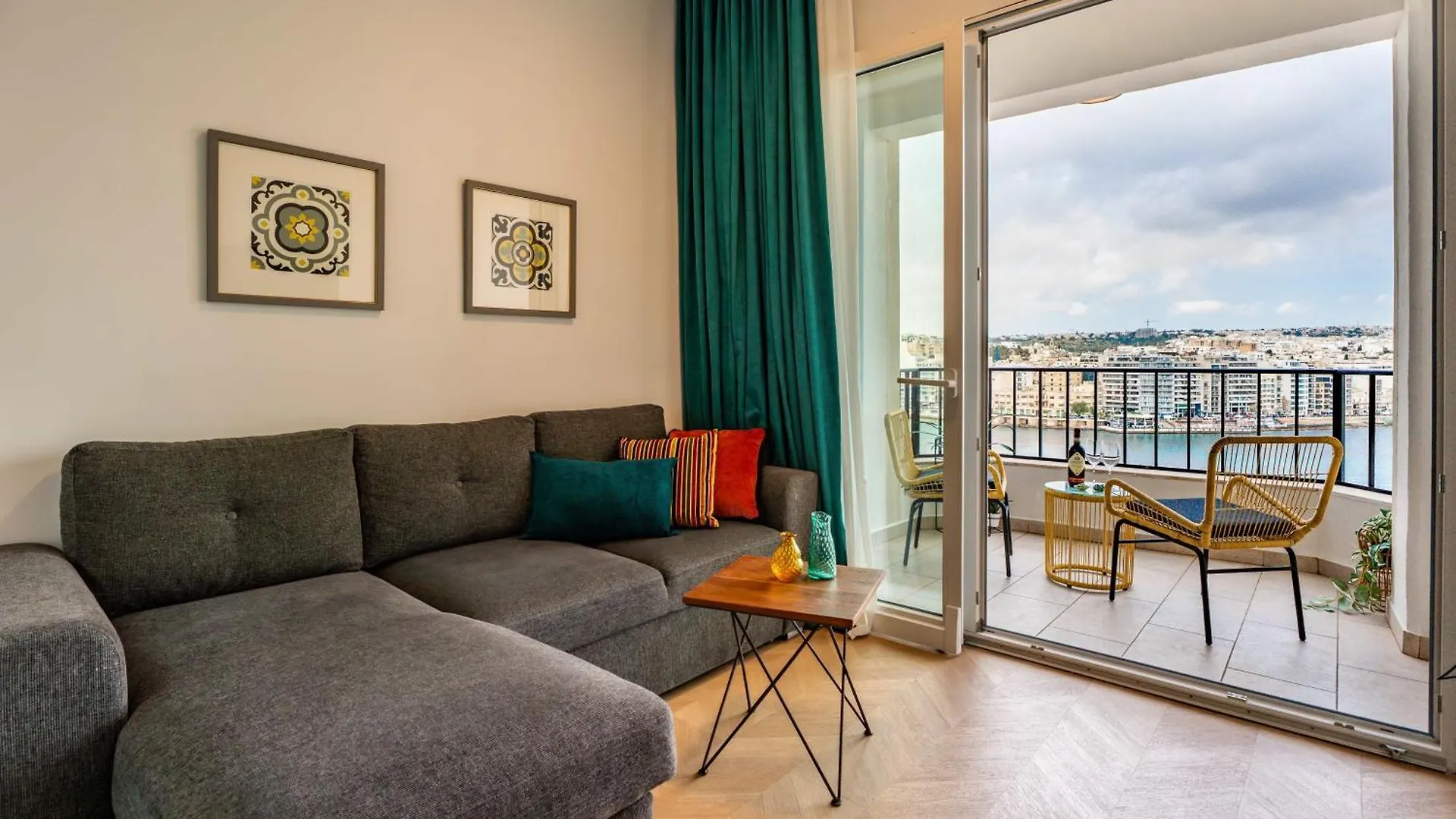Prime Location 3Br Apartment With Stunning View By Arcobnb Sliema