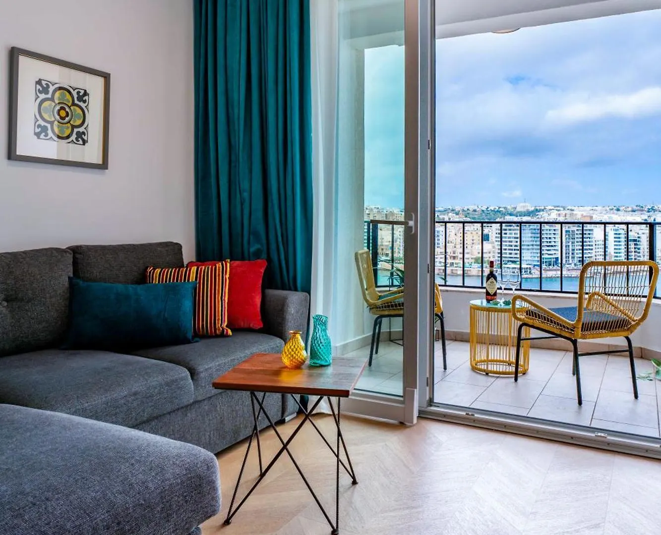 Prime Location 3Br Apartment With Stunning View By Arcobnb Sliema