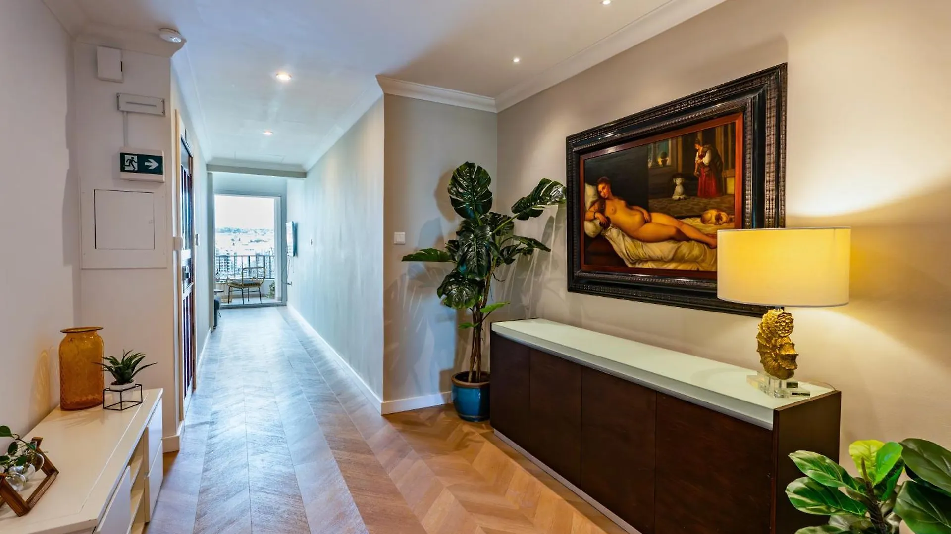 Prime Location 3Br Apartment With Stunning View By Arcobnb Sliema Malta